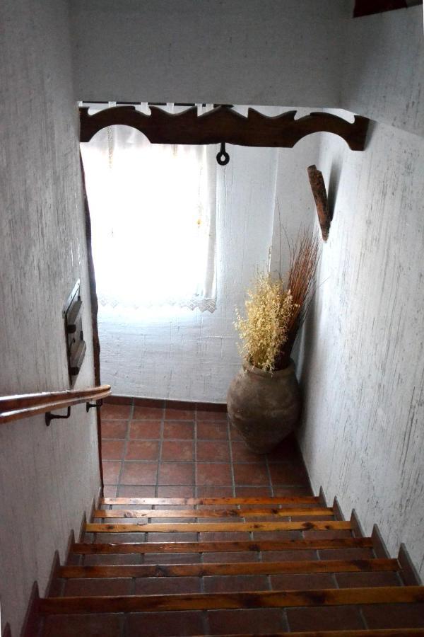 Apartamentos La Sierra Villalba de la Sierra Esterno foto